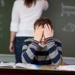 ÖĞRENCİSİNİ-MUTLU-EDEMEYEN-EĞİTİM-SİSTEMİ